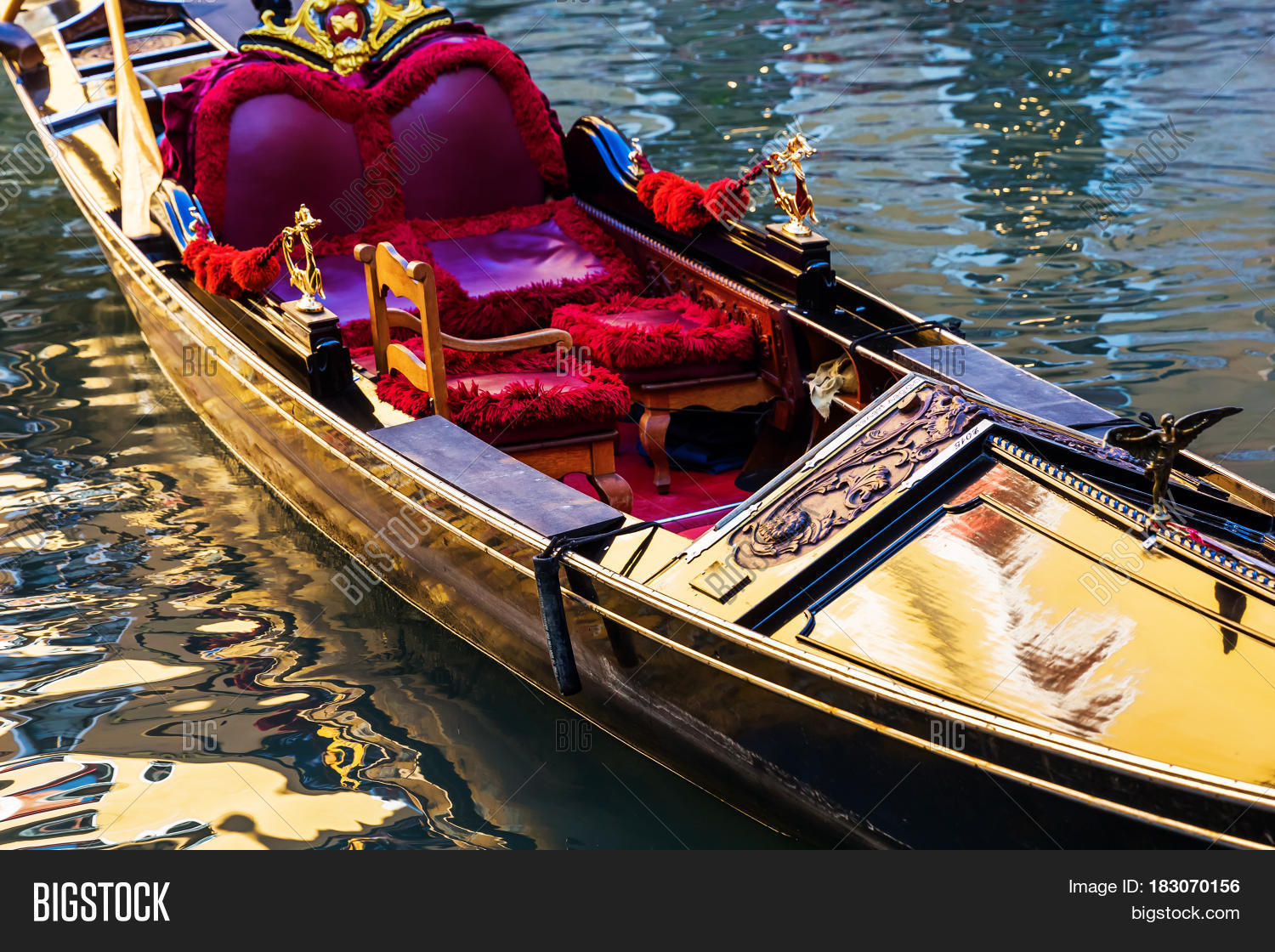 Historical Gondola Image & Photo (Free Trial) Bigstock