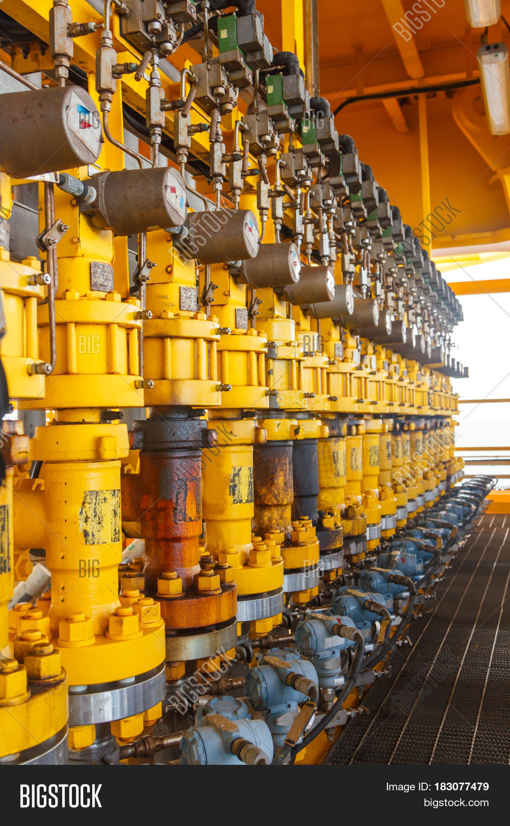 Control Valve Oil Gas Image & Photo (Free Trial) Bigstock