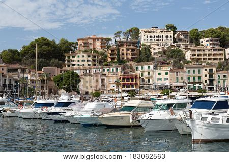 Port in the town of Sóller Palma de Mallorca