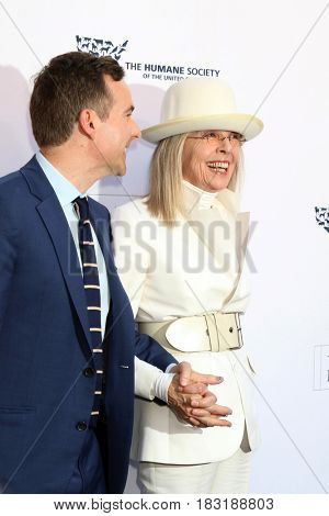 LOS ANGELES - APR 22:  Guest, Diane Keaton at the 2017 The Humane Society Gala at Parmount Studios on April 22, 2017 in Los Angeles, CA