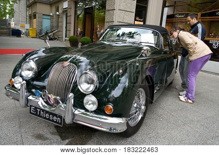 BERLIN - MAY 28: Sports Car Jaguar XK 140 DHC the exhibition 
