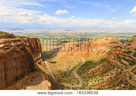 Rim Rock Drive