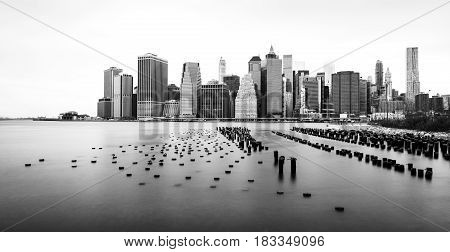 Manhattan skyline, black and white photo, view from Brooklyn, New-York, USA
