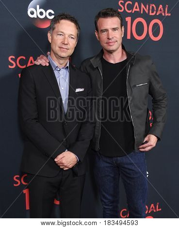 LOS ANGELES - APR 08:  George Newbern and Scott Foley arrives to the 
