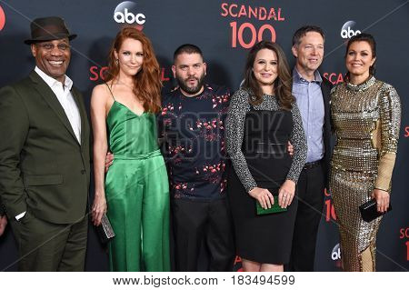 LOS ANGELES - APR 08:  Joe Morton, Darby Stanchfield, Guillermo Diaz, Katie Lowes, George Newbern and Bellamy Young arrives to the 
