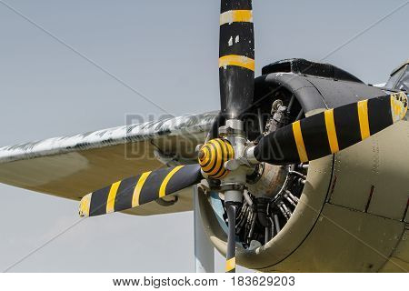 An 2 Airplane
