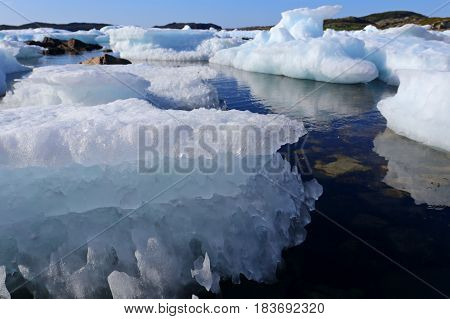 drift ice, snow and ice on the sea