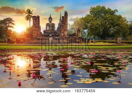 Sukhothai, Thailand - January 18 2017: Wat Mahathat Temple In The Precinct Of Sukhothai Historical P