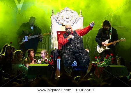 LOULE, Portekiz - 27 Haziran: Solomon Burke sahneye Med Festivali 27 Haziran 2008, Loule, P gerçekleştirir