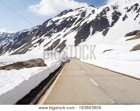 Pass Road Of Nufenen-novena