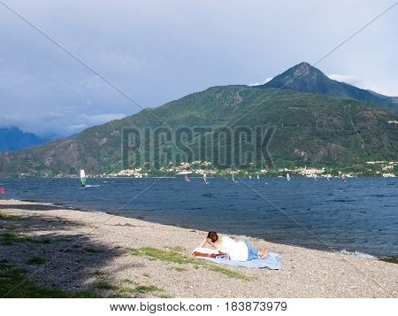 Windsurf E Kitesurf On The Lake