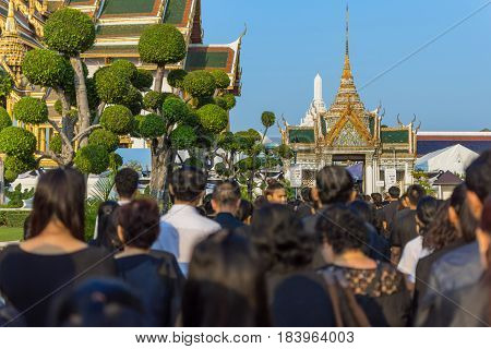 People To Pay And Respect To Thai King Bhumibol
