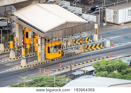 Gate For Expressway Fee Payment In Bangkok By Exat