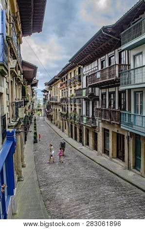Hondarribia, Guipuzcoa, Spain, August 2013: Old Houses In The Center Of Hondarribia, A Town In Gipuz