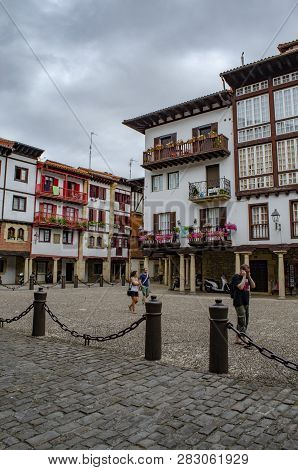 Hondarribia, Guipuzcoa, Spain, August 2013: Old Houses In The Center Of Hondarribia, A Town In Gipuz
