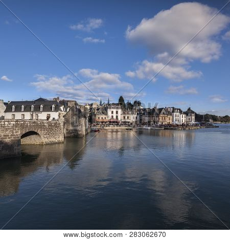 5 April 2015: Saint-goustan, Auray, Morbihan, Brittany, France -  Saint-goustan Is The Old Town, The