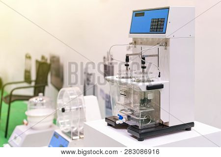 Automatic Disintegration Tester Device Or Equipment Of Lab For Process Check & Analysis Or Research 