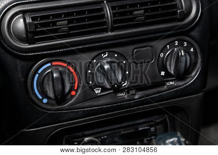 Novosibirsk, Russia - February 08, 2019: Chevrolet Niva, Close-up Of The Dashboard, Adjustment Of Th