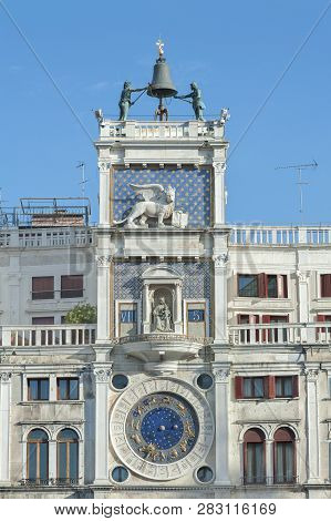 Zodiac Clock. Clock Tower With Winged Lion And Two Moors Striking The Bell - Early Renaissance (1497