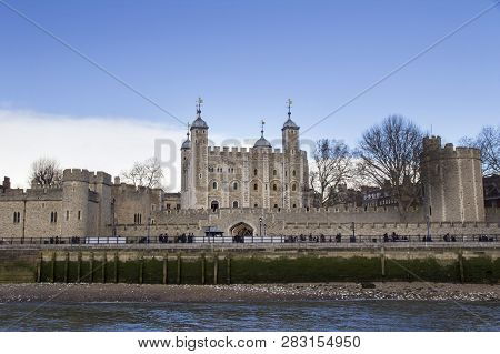 London, Uk - May 20, 2017. London Cityscape Across The River Thames With A View Of The Tower Of Lond