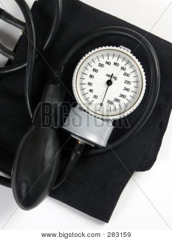 Tonometer