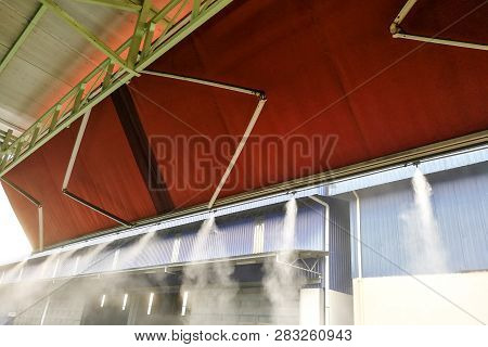 Water Mist Cooling System Lowers Ambient Temperature At Restaurant