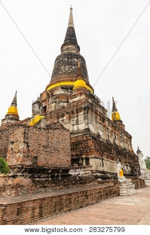 Buddha Statues And Stupa At Wat Yai Chai Mongkon, Ayutthaya, Thailand, Asia