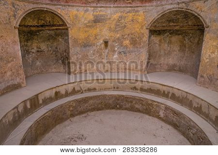 Stabian Thermal Baths In Pompeii - Pompei, Province Of Naples, Campania, Italy, Europe