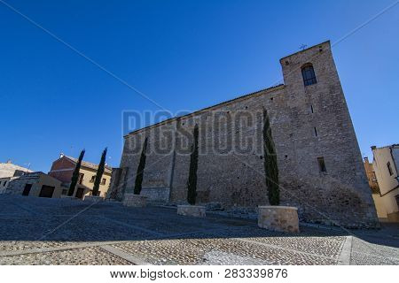 Alarcon, Cuenca, Spain, February 2017:  Church Of San Juan Bautista Of The Village Of Alarcon
