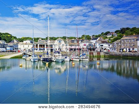 26 June 2018: Padstow, Cornwall, Uk - The Harbour And Waterfront During The Summer Heatwave.