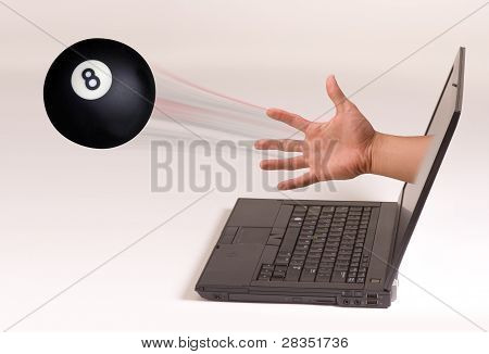 Bola oito e computador