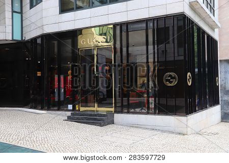 Lisbon, Portugal - June 6, 2018: Gucci Luxury Fashion Shop At Avenida Da Liberdade (liberty Avenue) 
