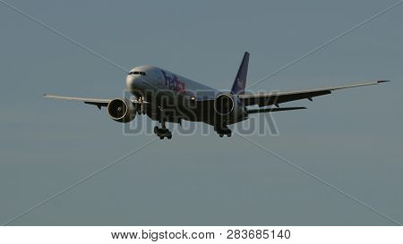 Frankfurt Am Main, Germany - July 19, 2017: Boeing 777-f28 Of N882fd Of Federal Express Fedex Airlin