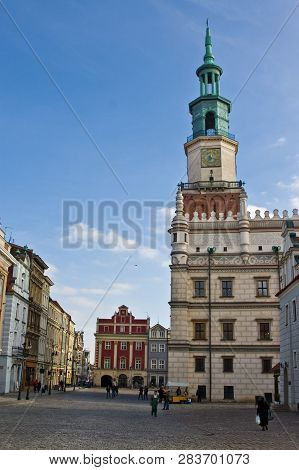 Poznan/poland - February 6th 2019: The Old Town Square With Historic Buildings, Popular Touristic De