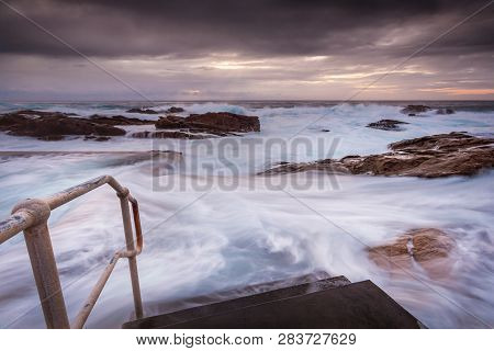 Coastal Pool Ooverflows During Big Seas And Swell