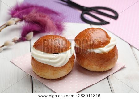 Fastelavnsris and other Fastelavn decorations, scissors and traditional buns