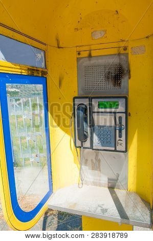 Yellow Telephone Box, Out Of Service, Forgotten Connection