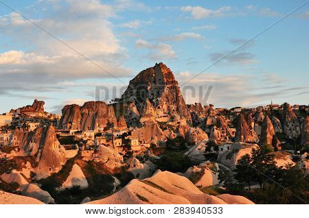 Amazing Sunset Views In Cappadocia From Uçhisar