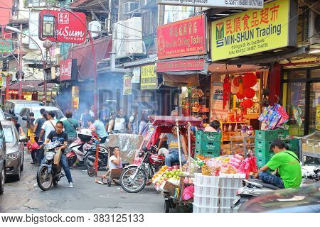Manila, Philippines - November 25, 2017: People Visit Chinatown In Manila, Philippines. Metro Manila
