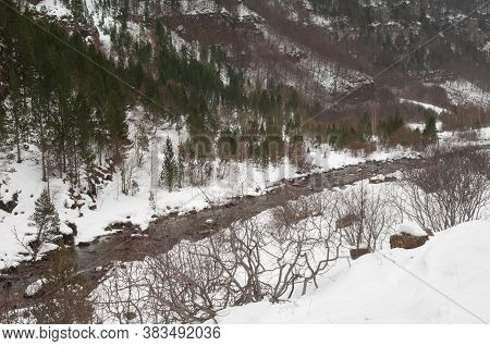 Arazas River in the Ordesa Valley. Ordesa and Monte Perdido National Park. Pyrenees. Huesca. Aragon. Spain.