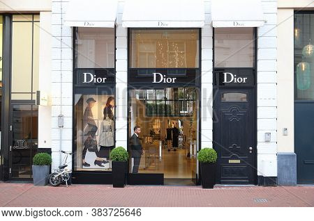 Amsterdam, Netherlands - July 10, 2017: Dior High Fashion Shop At P.c. Hooftstraat In Amsterdam. Pie