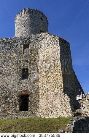 Babice, Poland - October 6, 2018 : Lipowiec Castle, Ruins Of The 13th Century Krakow Bishops Castle 