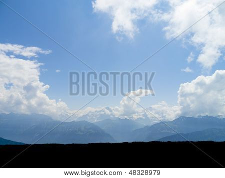 Un'immagine di un paesaggio bello a Beatenberg Svizzera