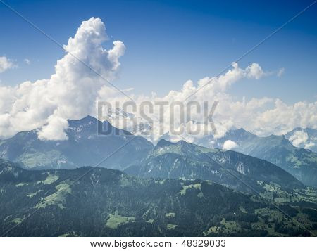 Un'immagine di un paesaggio bello a Beatenberg Svizzera