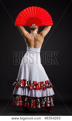 Spansk kvinde dans Flamenco mørk baggrund