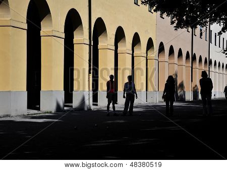 boules players