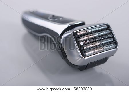 Five Arc Foil Shaver