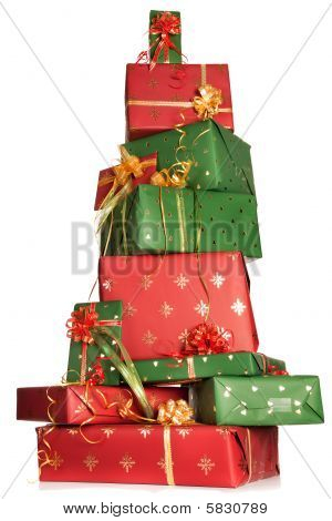 Regali di Natale accatastati