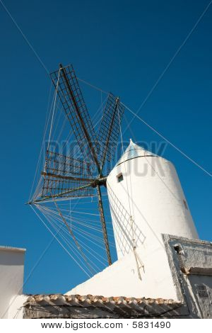 Sant LluÃ­s Windmill