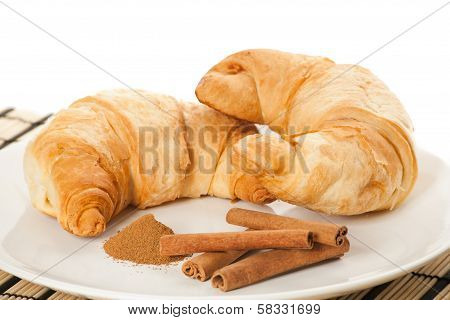 Cinnamon, Cornetto